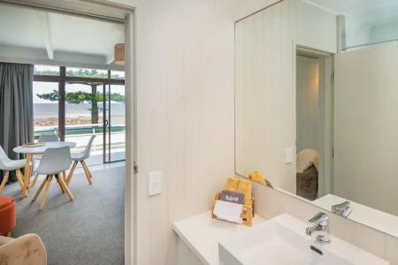 Whispering Sands Beachfront - 23