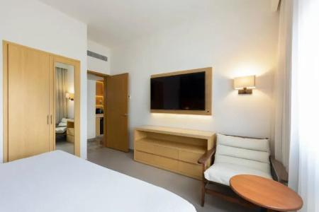 Courtyard by Marriott Cancun Airport - 55