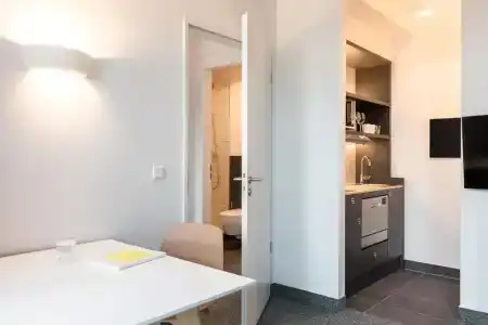 sylc. Apartment– Serviced - 65