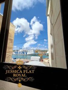 Jessica Flat , Holiday and Business - 58