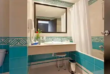 El Mouradi - 24