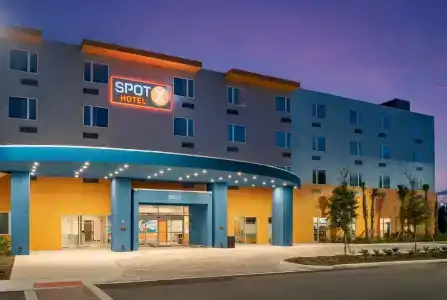 Spot x By Red Collection Orlando International Dr - 24