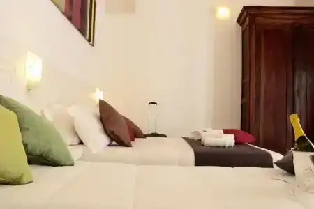 Up Room&Suite - 26