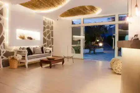 Malibu Boutique Studios - 1