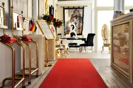 Elegance East - 15