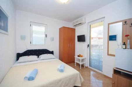 Budva Inn Guest House - 21
