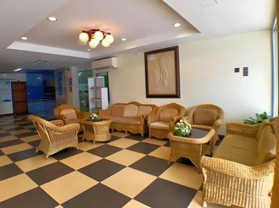 Trat Center - 14