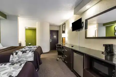 Quality Inn - 41