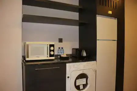 Signature and Spa - 50