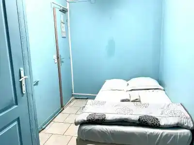 Hôtel des Andelys - 0
