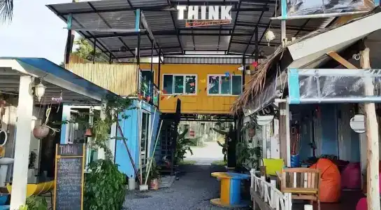 Think & Retro Cafe Samui - 42