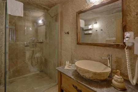 Hera Cave Suites - 60