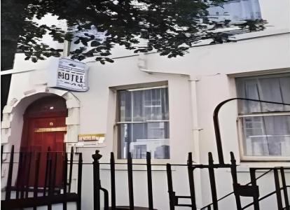 Guilford House - 18