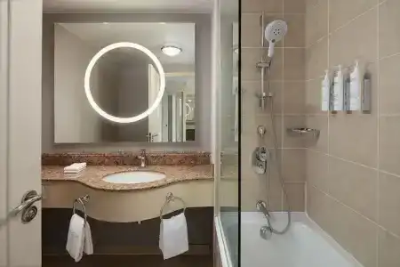 Courtyard by Marriott Tbilisi - 48