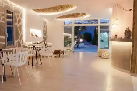 Malibu Boutique Studios - 22