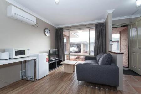Quality Suites Banksia Gardens- Apartment - 69