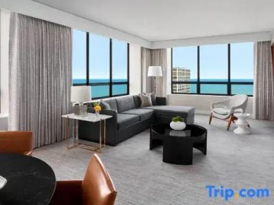 The Ritz-Carlton, Chicago - 80
