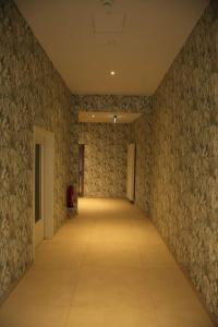 Grand Corner - 16