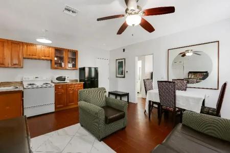 Hollywood Beachs - 42