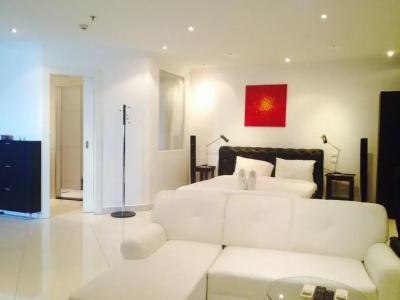 View Talay 6 Pattaya Beach Apartment by Honey - 1