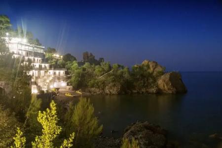 Blue Bay - 27