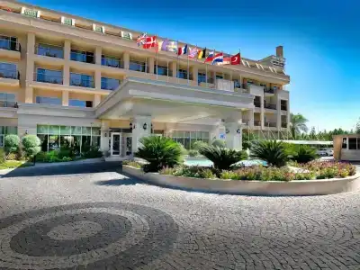 Crystal De Luxe Resort & Spa - All Inclusive - 1