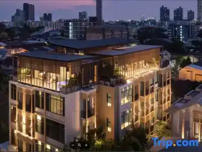 Shan Villas Sukhumvit - 145