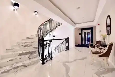 Ziya - 10