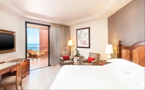 Sheraton La Caleta Resort & Spa - 3