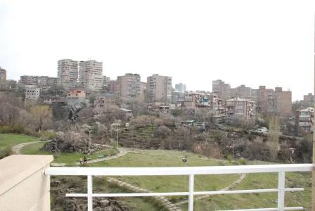 Nork Residence - 15