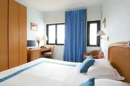 Del Levante - 32