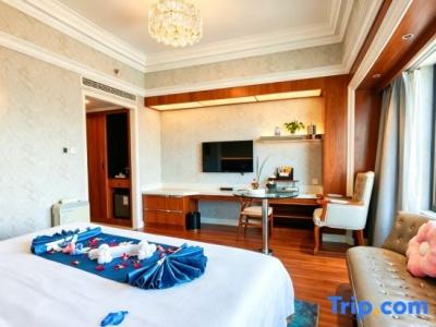 Nanjing Grand - 45