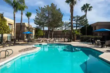Best Western Tucson Int'l Airport & Suites - 9
