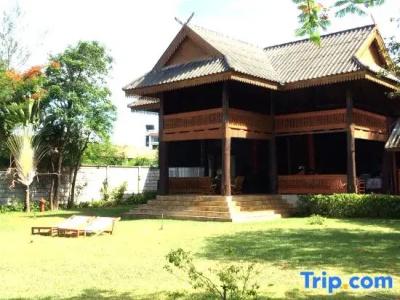 Ruen Thai Rim Haad - 62