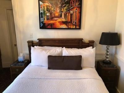 Lafitte & Bar - 3