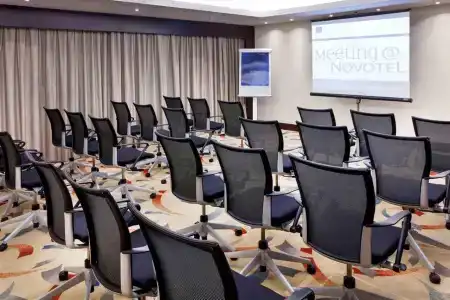 Novotel Deira City Centre - 3