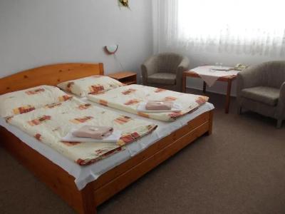 Milotel - 25
