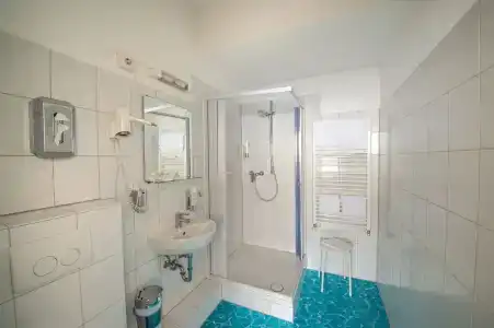 Aqua & Hostel - 6