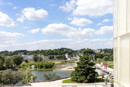 Hampton by Hilton Tours Centre, France - 11