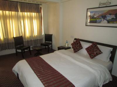 Traveler's Holiday Inn - 3