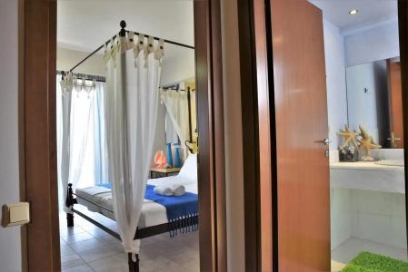 Golden Bay - 4