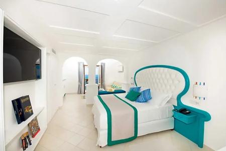 Eden Roc Suites - 212