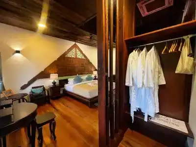 Ruean Thai - 130