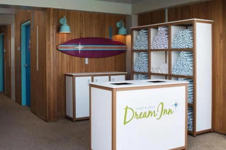 Dream Inn - 11