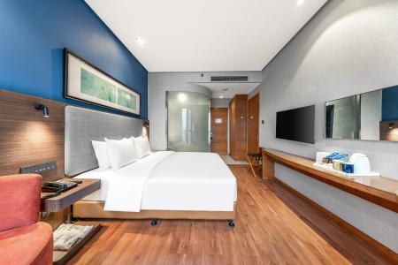 Holiday Inn Express Chongqing Guanyinqiao , an IHG - 41