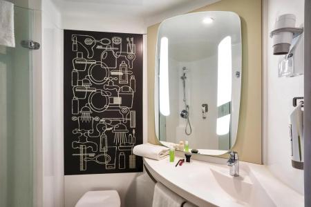 Ibis Barcelona Meridiana - 14