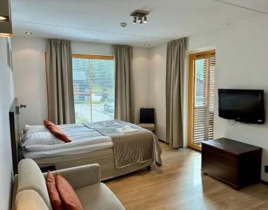 Levi Suites Levi Gold - 30