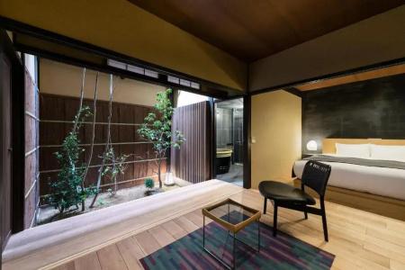 Nazuna Kyoto Gosho - 25