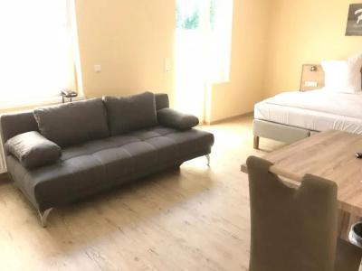 Select Suites & Aparts - 36
