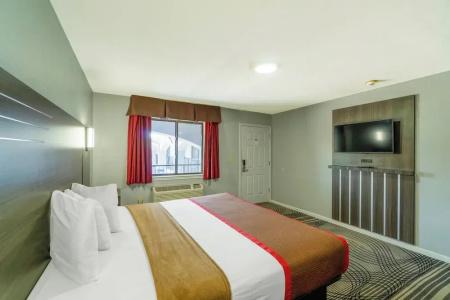 High Five Inn - 32